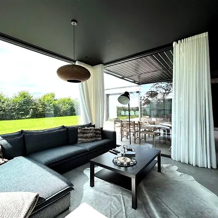 En Hauteheure Contemporain Au Coeur Des Ardennes Holiday home *