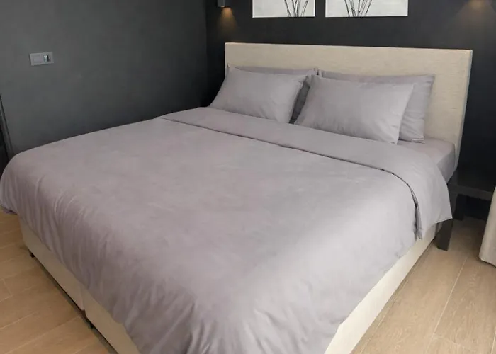 En Hauteheure Contemporain Au Coeur Des Ardennes Holiday home Somme-Leuze